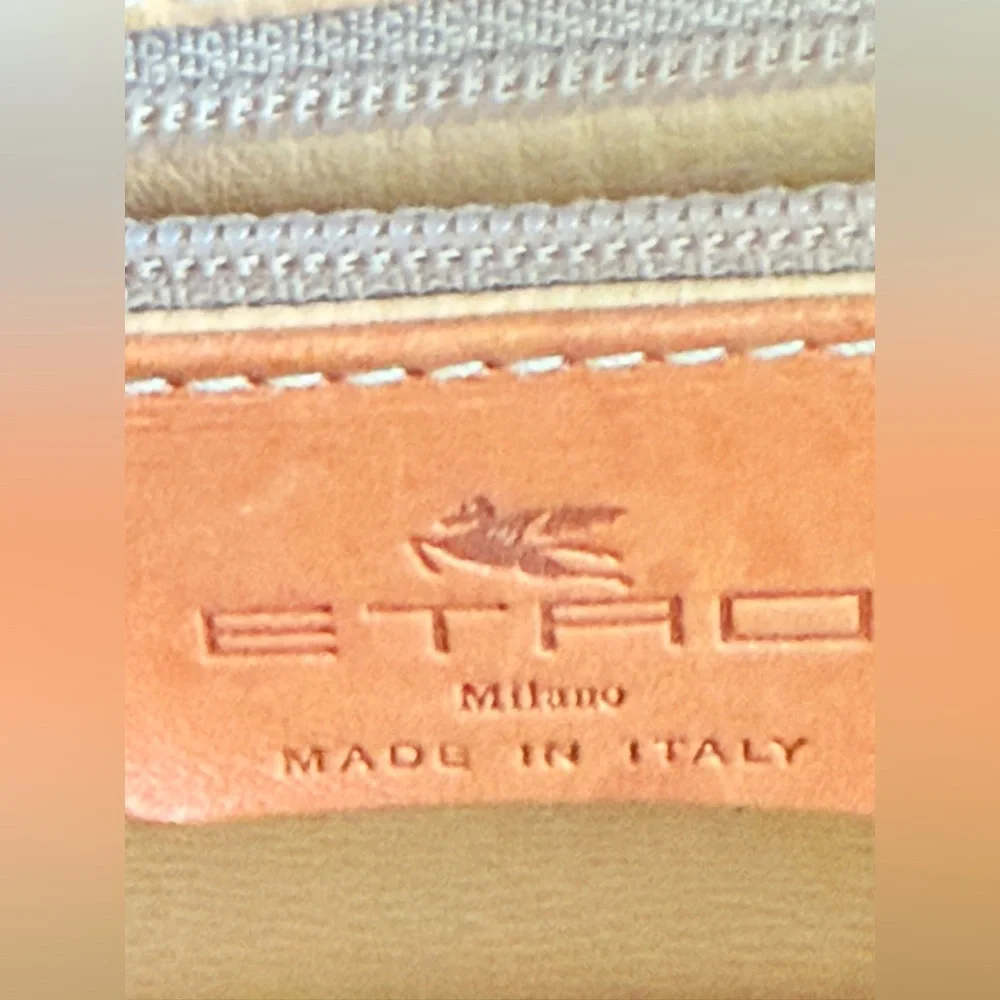 Vintage Etro Milano Handbag with Tortoiseshell  Handles. Classic‎ Paisley Print